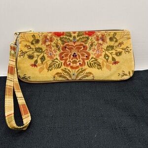 Y2K Vintage m. andonia Velvet Floral Ornate Patterned Tapestry Clutch Wristlet